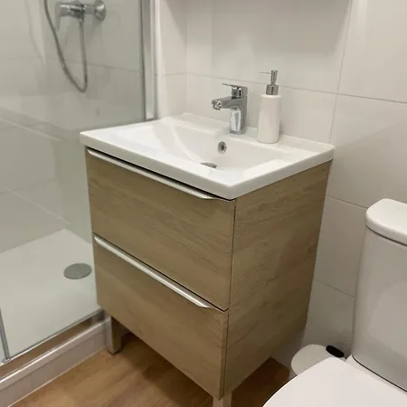 L'olive - Cuisine Equipee, Centre Ville, Fibre Apartment *